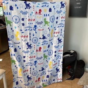 Toy store 4. curtain set